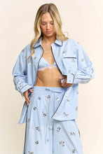 Load image into Gallery viewer, Runaway Button Up Shirt