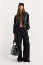Load image into Gallery viewer, Pull On Trouser Black