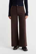 Load image into Gallery viewer, Palazoo Ankle Jeans Espresso