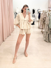 Load image into Gallery viewer, Oversized Collar V Neck Set