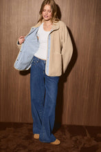 Load image into Gallery viewer, Gingham Contrast Reversible Sherpa Jacket