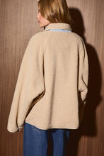 Load image into Gallery viewer, Gingham Contrast Reversible Sherpa Jacket