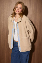 Load image into Gallery viewer, Gingham Contrast Reversible Sherpa Jacket