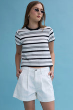 Load image into Gallery viewer, Coronado Pleated Short in Lamb