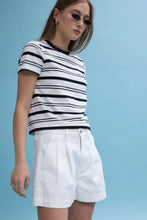 Load image into Gallery viewer, Coronado Pleated Short in Lamb