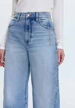 Load image into Gallery viewer, Kyra Ankle High Rise Bowed Ankle