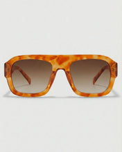 Load image into Gallery viewer, Vesper Aviator Polarized Sunglasses