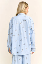 Load image into Gallery viewer, Runaway Button Up Shirt