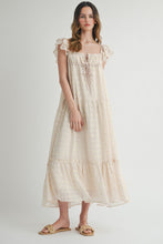 Load image into Gallery viewer, Tiered Floral Maxi Dress With Ruffled Sleeve