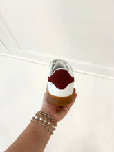 Load image into Gallery viewer, Velcro Sneaker
