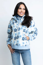 Load image into Gallery viewer, Retro Flower Fleece Pullover
