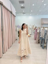 Load image into Gallery viewer, Boho Maxi with Lace Detail
