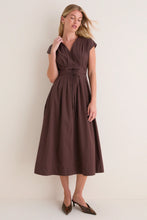 Load image into Gallery viewer, Pleated Front Tie Midi Dress
