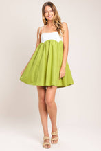 Load image into Gallery viewer, Colorblock Babydoll Mini Dress
