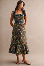 Load image into Gallery viewer, Bow Tied Tapestry Fabric Mini
