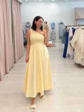 Load image into Gallery viewer, Selkie Butter Dress
