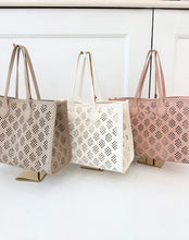 Load image into Gallery viewer, Honeycomb Tote Bag with Pouch
