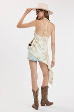 Load image into Gallery viewer, Floral Ruffle Side Slit Top
