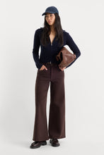 Load image into Gallery viewer, Palazoo Ankle Jeans Espresso
