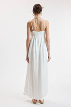 Load image into Gallery viewer, White Sweetheart Maxi Dress
