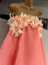 Load image into Gallery viewer, Floral Strapless A-Line Mini Party Dress
