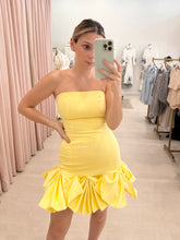 Load image into Gallery viewer, Evee Strapless Mini Dress
