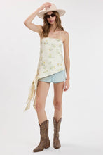 Load image into Gallery viewer, Floral Ruffle Side Slit Top
