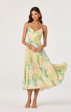 Load image into Gallery viewer, Blythe Tropics Midi Dress
