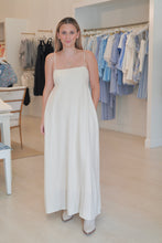 Load image into Gallery viewer, Clove Dress

