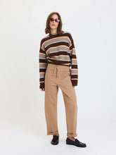 Load image into Gallery viewer, Carlyle Everyday Crewneck in Dune Stripe
