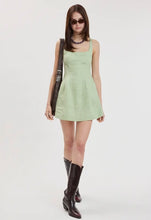 Load image into Gallery viewer, Linen Square Neck Mini
