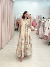 Load image into Gallery viewer, Sleeveless Floral Tie Waist Maxi
