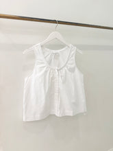 Load image into Gallery viewer, Front Tie Button Up Blouse
