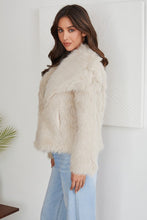 Load image into Gallery viewer, Wide Collar Faux Fur Jacket
