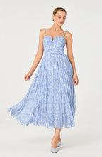 Load image into Gallery viewer, Bayley Floral Pleated Maxi Dress
