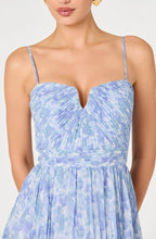 Load image into Gallery viewer, Bayley Floral Pleated Maxi Dress
