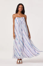 Load image into Gallery viewer, Aileen Strapless Maxi Dress

