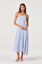 Load image into Gallery viewer, Ginny Plaid Halter Midi Dress
