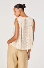 Load image into Gallery viewer, Alisa Eyelet High Low Top

