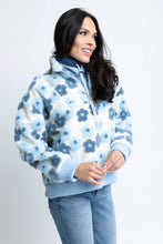 Load image into Gallery viewer, Retro Flower Fleece Pullover

