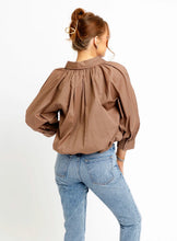 Load image into Gallery viewer, Solid Poplin Bubble Top
