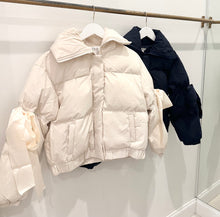 Load image into Gallery viewer, Puffer Jacket With Bow
