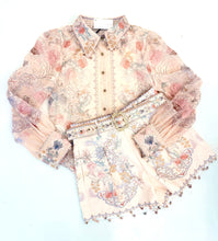 Load image into Gallery viewer, Blush Printed Belted Short Set
