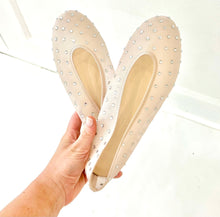 Load image into Gallery viewer, Mesh Rhinestone Ballet Flat
