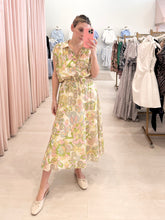 Load image into Gallery viewer, Itia Blouse
