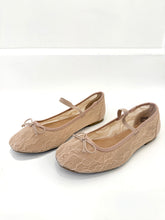 Load image into Gallery viewer, Lace Mesh Bow Tie Ballet Flats
