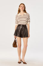 Load image into Gallery viewer, Atherton Pleated Shorts
