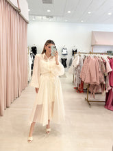 Load image into Gallery viewer, Pearl Button Collar Midi

