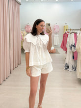 Load image into Gallery viewer, Eyelit Peter Pan Collar Top

