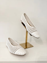 Load image into Gallery viewer, Woven Braided Ballet Flat
